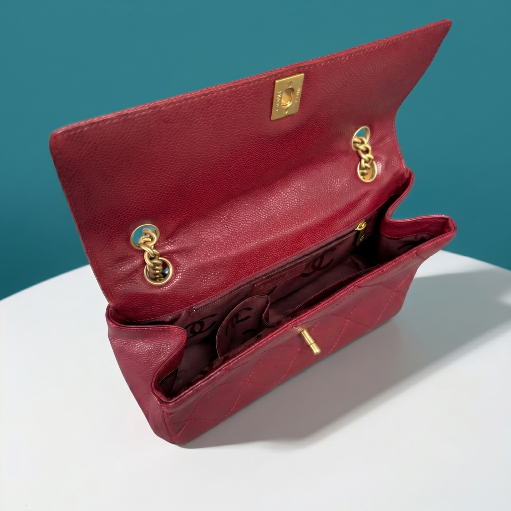 CHANEL VINTAGE TRAPEZOID QUILTED FLAP BAG IN RED CAVIER